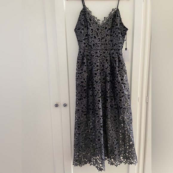 ASTR A-Line Midi Lace Dress Black - L - Picture 2 of 6